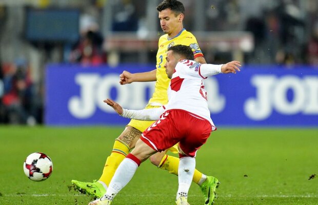 VIDEO A înjurat Benzar în direct? :O Reacția surprinzătoare a fundașului României