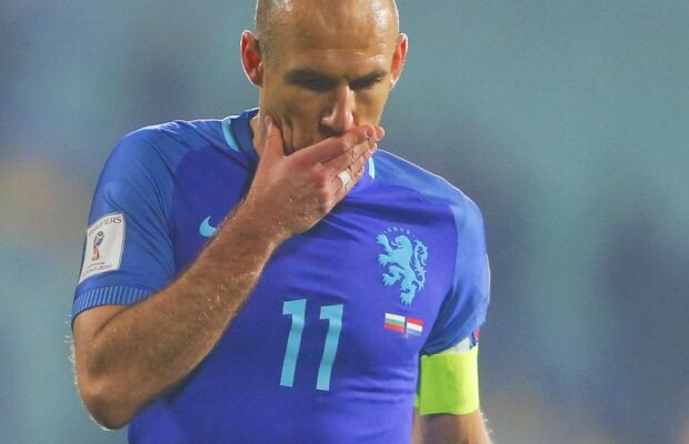 Degringoladă pe banca Olandei! O legendă refuză postul, iar Van Gaal este avertizat: "Nu te baga!" :O