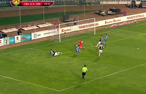 FOTO Ratare uriașă în CSU Craiova - Dinamo » Cerniauskas i-a "scos" pe "câini"