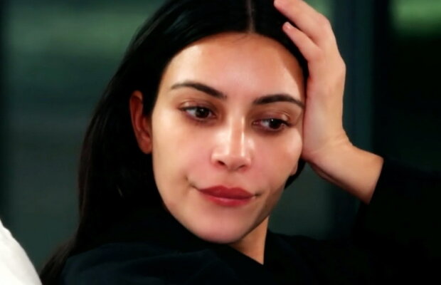 Kim Kardashian: "M-a prins de picioare şi nu aveam haine pe dedesubt. Am crezut că mă va viola"