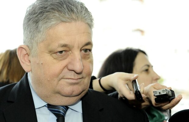 TOLO.RO: Chirurgul de gardă de la Spitalul Sf. Pantelimon a anunțat ieri Ambulanța să nu mai trimită cazuri că ”nu mai avem substanțe și medicamente pentru operații”!