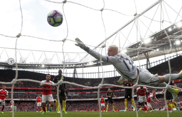 VIDEO + FOTO This is England! Spectacol cu 4 goluri în Arsenal - Manchester City