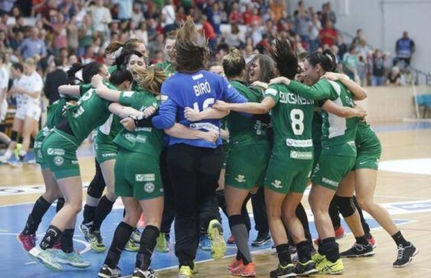 Ce nebunie! Ferencvaros, viitoarea adversară a CSM-ului a bătut Gyorul la 7 metri și a câștigat Cupa Ungariei!