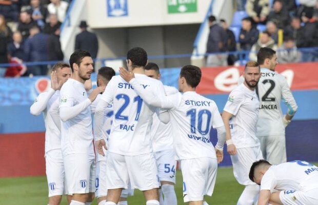 VIDEO + FOTO Oltenii loviră în prelungiri! CS U, victorie obținută în ultimele minute cu Viitorul, iar Hagi a pierdut primul loc