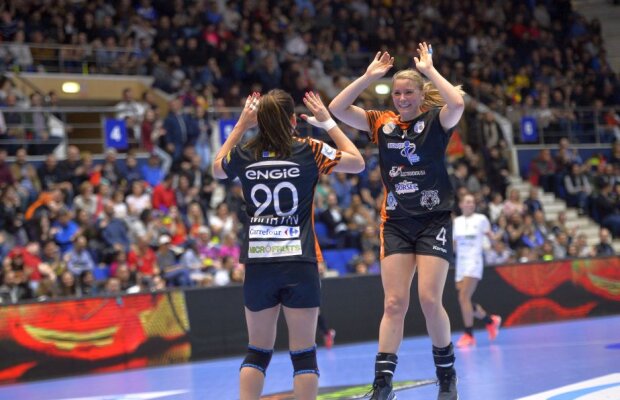 După o nouă prestație de senzație, "Bella" Gullden îndeamnă la calm: "Nu suntem calificate încă, sper să fie de ajuns cele cinci goluri"