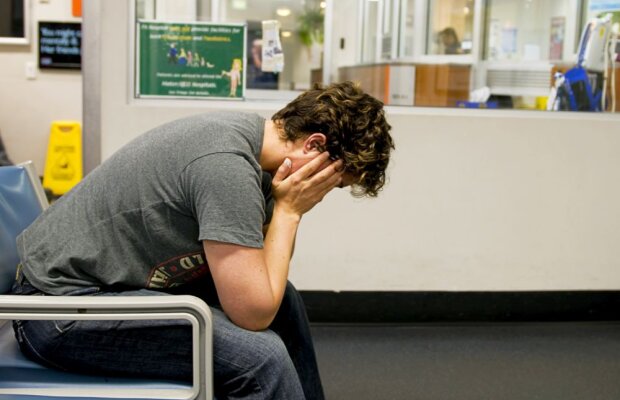 De unde a pornit criza? Acuze incredibile în spitalele din România: "Nu cred că e mort!" – "Nu vreau să dau organele copilului meu oamenilor cu bani!"