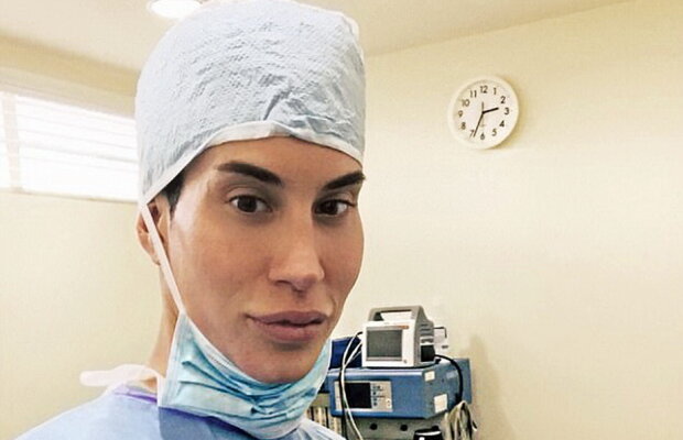 FOTO  Un tânăr a vrut să devină identic cu păpușa Ken. A făcut 500 de operații: iată rezultatul final