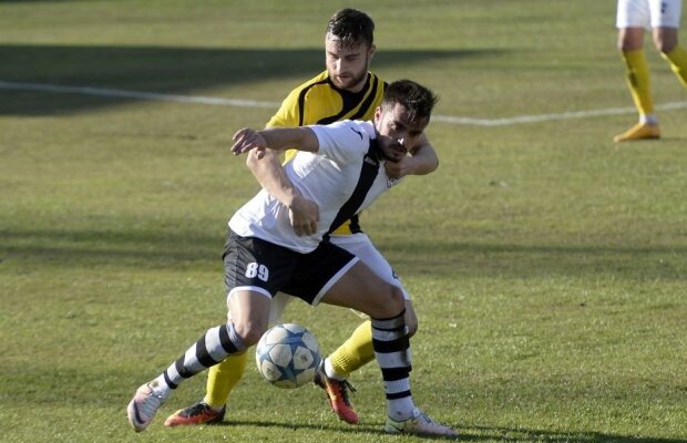 Un nou caz Rădoi în România! Antrenorul cu două promovări consecutive poate fi dat afară 