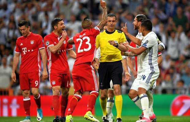 NEBUNIE după Real - Bayern » 3 jucători ai nemților au intrat în vestiar după Kassai! A fost nevoie de intervenția Poliției