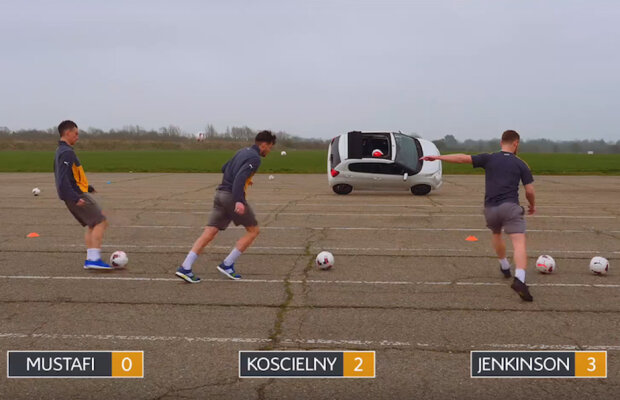 Au luat la țintă un Citroen C3 » Provocare inedită pentru trei fotbaliști de la Arsenal 