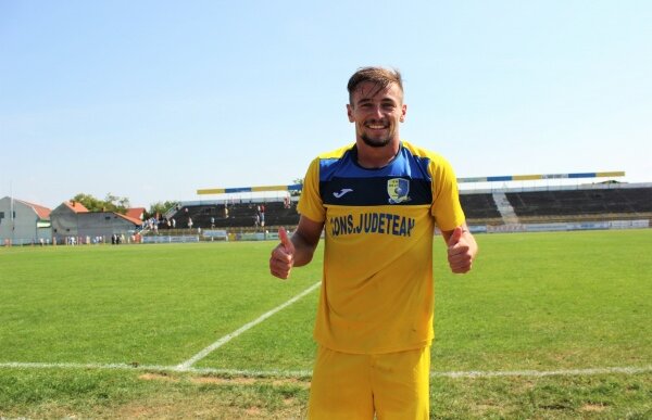 Olimpia Satu Mare a mai pierdut doi jucători importanți! Au plecat de la echipă din cauza restanțelor salariale 