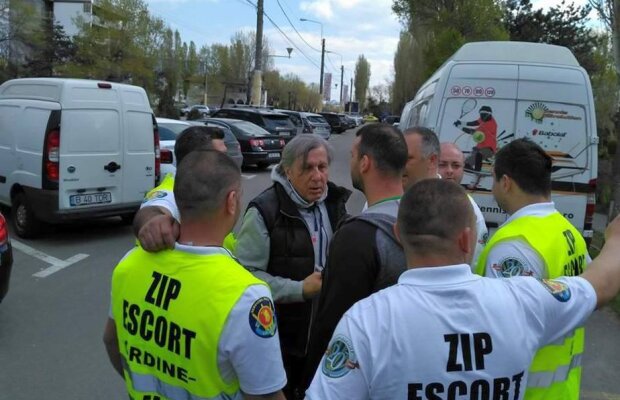 VIDEO+FOTO Scene incredibile la FED Cup » Năstase a fost dat afară din arenă și a sărit la bătaie: "Care dracu' e problema ta! C***a dracului!" + Konta a plecat la vestiare în lacrimi!