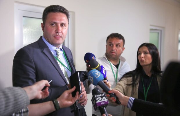 Gestul lui Ilie Năstase pentru britanice după ieșirea nervoasă de ieri! Detalii despre surprinzătoarea venire în complexul IDU