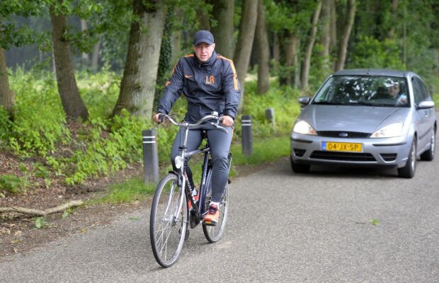 EXCLUSIV Reghe pleacă de la FCSB! Ia cu el și un fotbalist: "Va fi un transfer pe o sumă foarte mare"