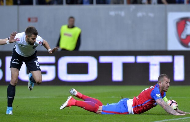 Alibec, iertat de "galbenul" care l-ar fi ţinut pe bară cu Dinamo » Atacantul a făcut o criză de nervi după ce FCSB nu a primit un penalty