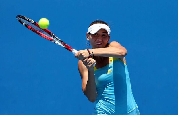 FOTO Alexandra Cadanțu s-a calificat în "optimi" la Istanbul și și-a făcut adversara să plângă