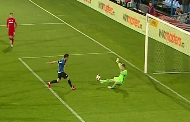 FOTO Două ratări MONUMENTALE pentru Viitorul! De nervi, Șumudică și-a scos un fotbalist în minutul 23