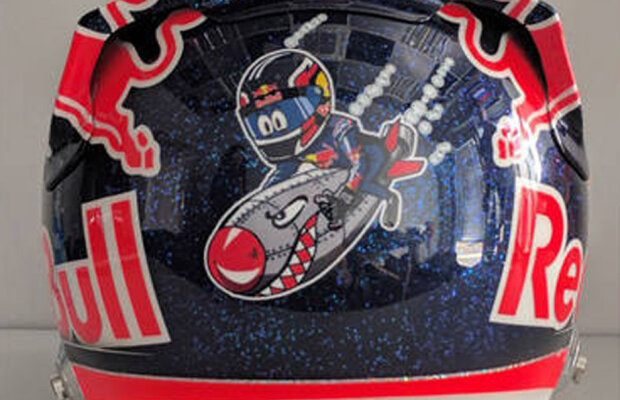 VRUUUM de Luminița Paul » Design special: povestea din spatele unei căști simpatice purtată de un pilot din F1