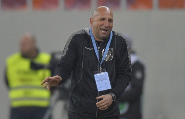 Vasile Miriuță a comentat prestațiile slabe ale jucătorilor săi: "E greu să-i motivezi în condițiile astea"