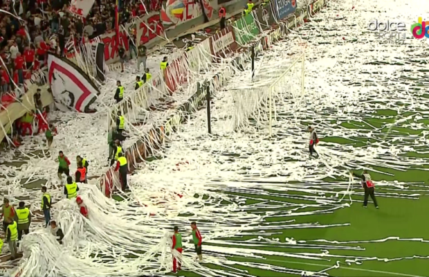 VIDEO Ce n-a prevăzut Nostradamus-ul dinamovist » ANUNȚ important al LPF după coregrafia spectaculoasă a "câinilor"