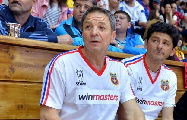 Petrecere privată » Steliștii vor sărbători până la urmă 7 mai, dar într-un cadru restrâns. Ienei, dezamăgit de Duckadam: "Păcat că n-a mai vrut să organizeze"