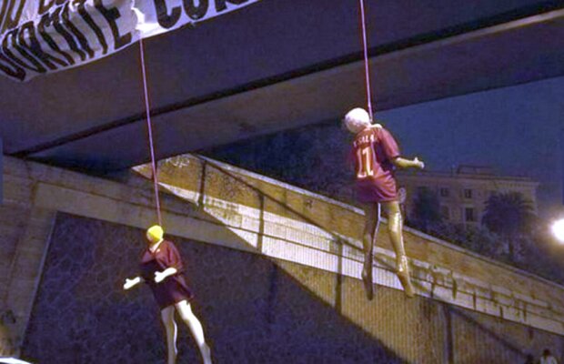 Macabru! Jucătorii Romei au fost amenințați cu moartea: manechine spânzurate lângă Colosseum! "Dormiți cu lumina aprinsă!"