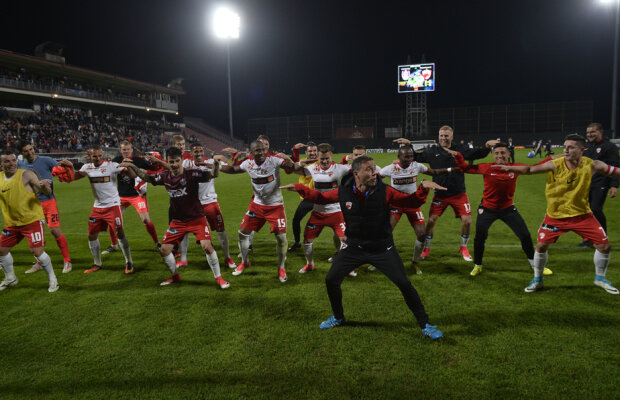 Îi forţează mâna lui Negoiţă » Adrian Mutu promite prime mari, patronul dinamovist nu spune nimic