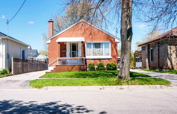 GALERIE FOTO Din exterior pare o casă cochetă şi foarte normală. Nu vei ghici niciodată ce ascunde înauntru!