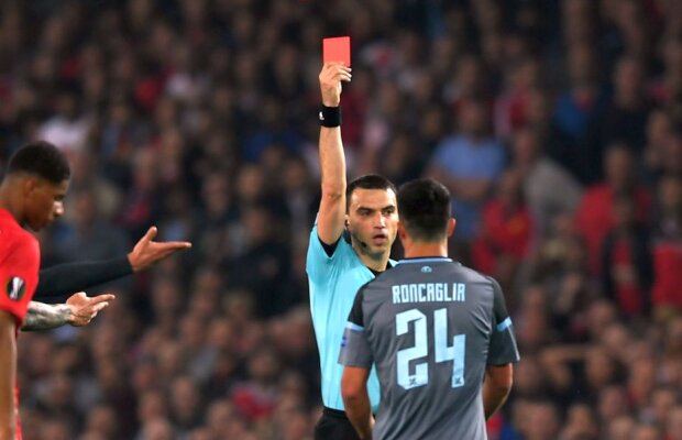 VIDEO+FOTO L-a exasperat! Aspas a făcut în fața lui Hațegan gestul de protest al mâinilor legate cu cătușe!