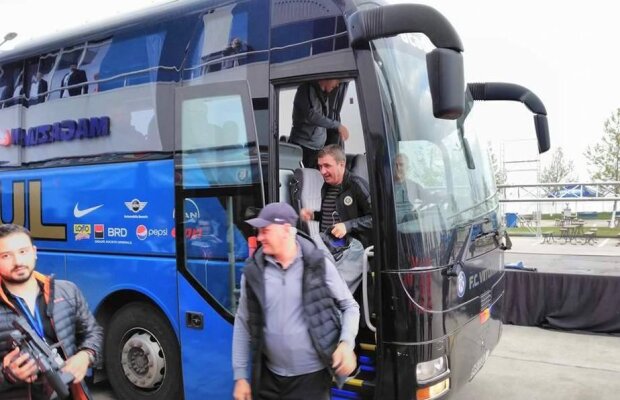 liveBLOG AICI // FOTO+VIDEO Ultimele informații de pe stadioane! Viitorul se pregătește de sărbătoare, fanii FCSB-ului stau la coadă la casa de bilete