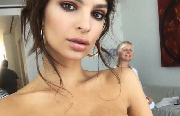 FOTO Emily Ratajkowski, fără sutien! Poza a ajuns pe Facebook