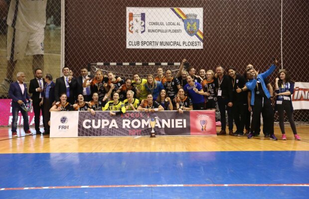 FOTO CSM București a câștigat Cupa României » A fost ultimul meci pentru multe dintre jucătoarele bucureștene