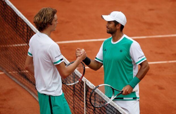 Eliminare surpriză pe tabloul masculin de la Roland Garros » Noua speranță a tenisului mondial a pierdut în primul tur