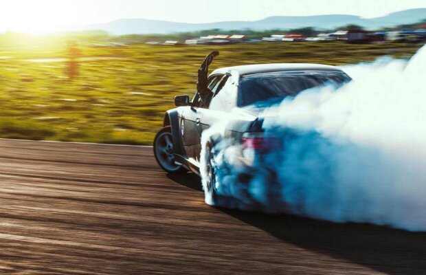 Spectacolul driftului se mută în acest weekend la Prejmer » Toți campionii, anunțați la start