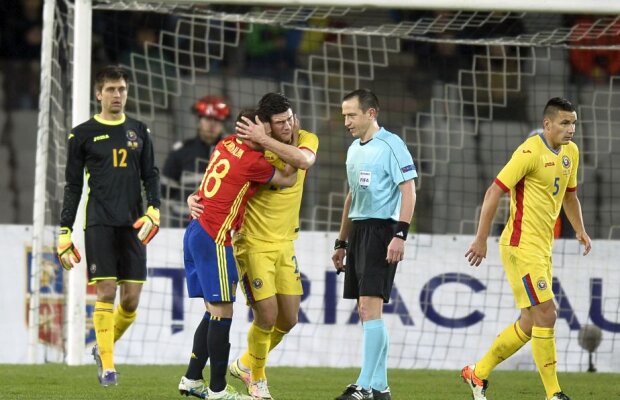 Brigadă franceză la meciul cu Polonia din preliminariile CM 2018 » "Centralul" a arbitrat un alt meci tare al României