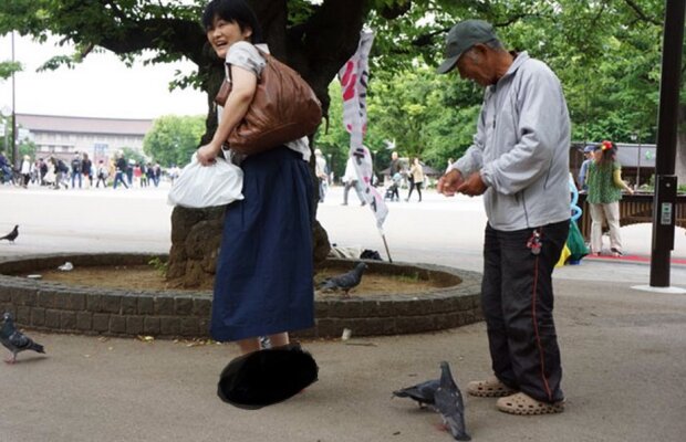 VIDEO & FOTO Moda o ia razna. Uite cel mai ciudat model de pantof care a fost inventat vreodată!