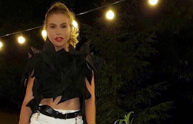 FOTO Corina Bud, în cei mai sexy pantaloni pe care i-a îmbrăcat vreodată!