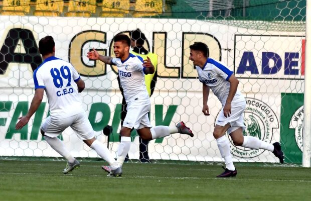 Un ex-dinamovist, titular în Liga 1 în sezonul trecut, s-a scos la vânzare pe Facebook: "Decar, preț acceptabil" :)