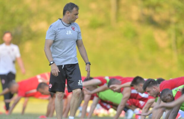 VIDEO Javi Reyes, preparatorul fizic al lui Dinamo, a povestit prin ce transformări a trecut ”haita” în ultimele 3 luni: "Colegul de echipă e fratele tău, trebuie să «ucizi» pentru el"