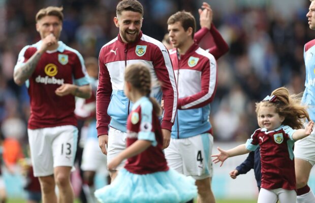 Pariurile fac legea în Premier League » Suma uriașă pe care o încasează cluburile din Anglia