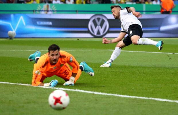 Pleacă Reina, vine un portar din Bundesliga? » Cine ar putea veni sub comanda lui Sarri