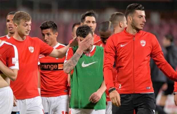 EXCLUSIV Haos la Dinamo: nici achiziții, nici bani! » Termenul dat de Negoiță a expirat, fotbaliștii rugați să nu facă scandal