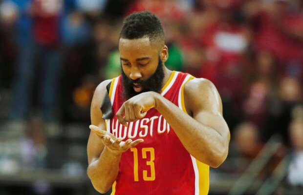 Barbă de milioane » James Harden a semnat cel mai mare contract din istoria NBA! Câștigă în două sezoane cât Jordan în toată cariera