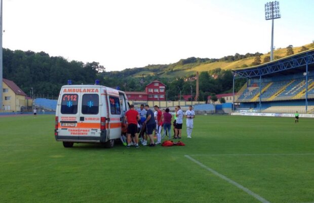 UPDATE Momente teribile la prezentarea lotului celor de la Gaz Metan! Un fost jucător a decedat și un altul a ajuns la spital!