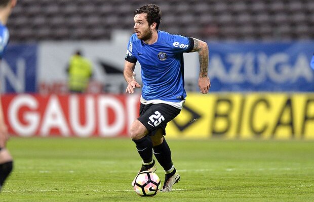 VIDEO Debut cu succes în noul sezon, Viitorul se impune în fața lui Gaz Metan » Cristi Ganea l-a imitat pe Roberto Carlos!