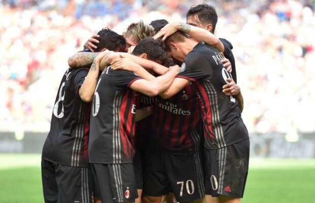 Milan are 4 absenți de marcă pentru meciul tur de la Severin!
