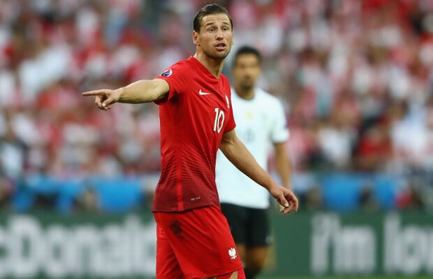 Emery confirmă că un star al lui PSG va pleca » Krychowiak  este dorit de Atletico, Juventus şi Valencia