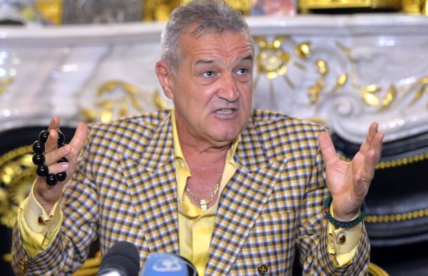 Becali poate profita! Fundașul dorit de el nu și-a prelungit contractul și poate ajunge la FCSB