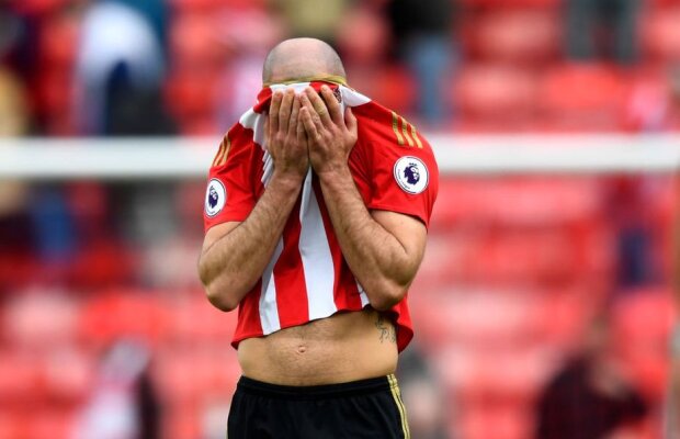 VIDEO Un jucător din Anglia a fost filmat fără să știe, când își acuza colegii de lipsă de profesionalism: "Nu le pasă de acest club!"