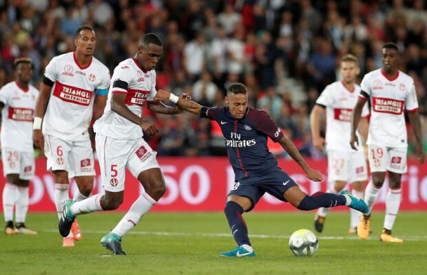 VIDEO+FOTO L'Equipe îl elogiază pe Neymar: ”Show de neuitat. Noul erou și-a etalat loviturile geniale”